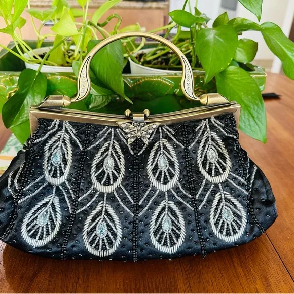 Vintage Black Beaded Handbag w Butterfly Clasp and Chain Strap by Melissa Design - Picture 3 of 14